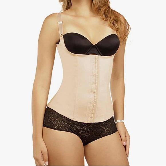Shapewear - Picture 9 of 13